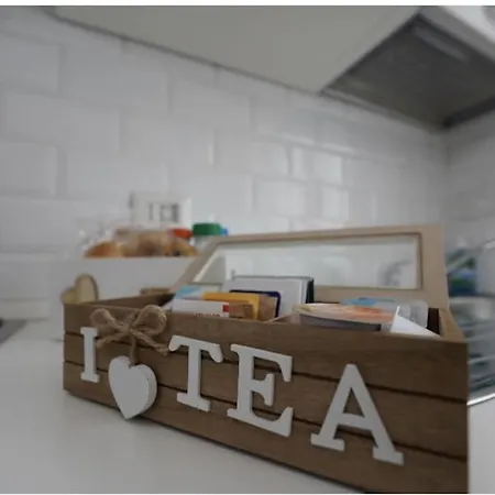 Cinecitta Luxury Flat Metro A アパート ローマ